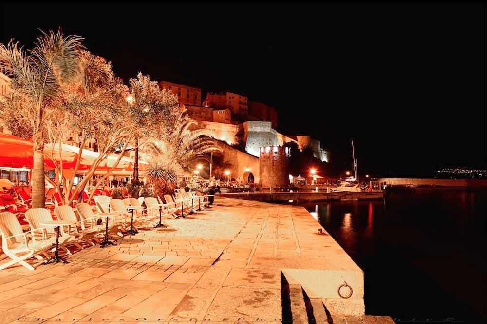 Calvi Hotel Exteriör bild